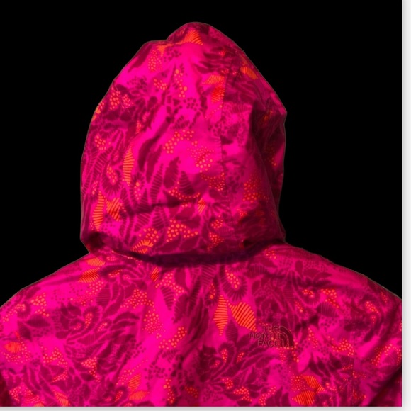 The North Face Vibrant Pink Floral Raincoat - Picture 4 of 10